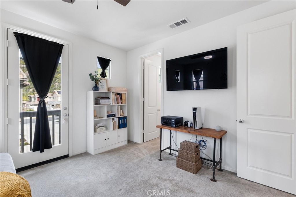 358 Hydrangea Street Fillmore, CA 93015 - Photo 36 of 63