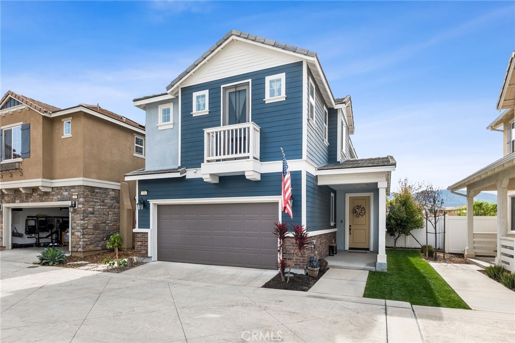 358 Hydrangea Street Fillmore, CA 93015 - Photo 4 of 63