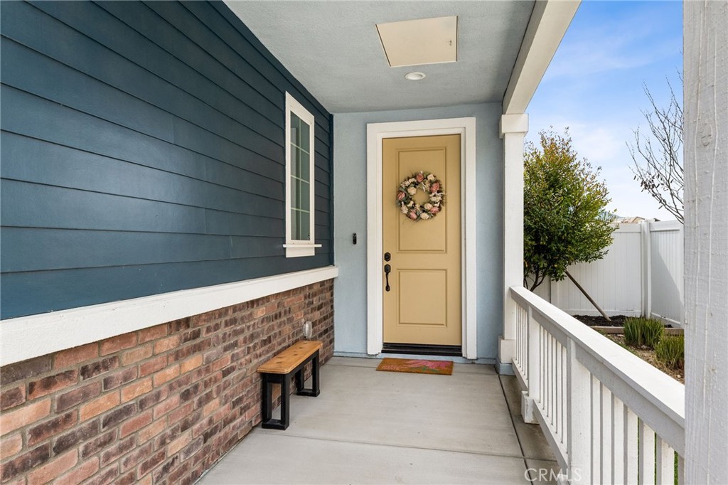 358 Hydrangea Street Fillmore, CA 93015 - Photo 5 of 63