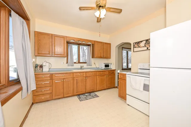 $215,000 | 822 North 43rd Avenue West, Duluth, MN 55807