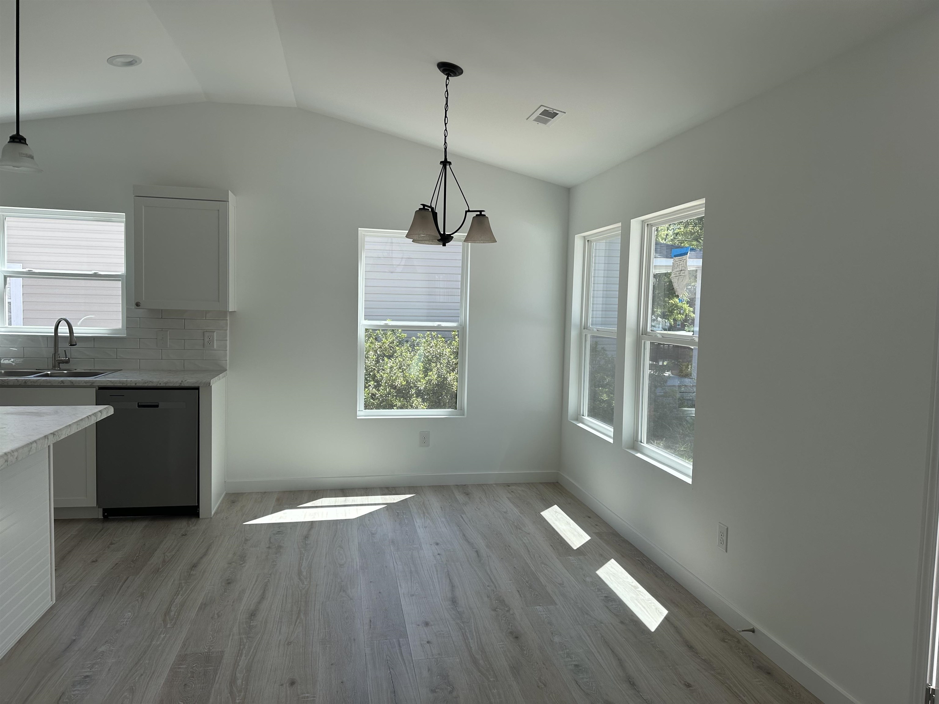 99 Walnut Street Gaffney, SC 29340 - Photo 3 of 10