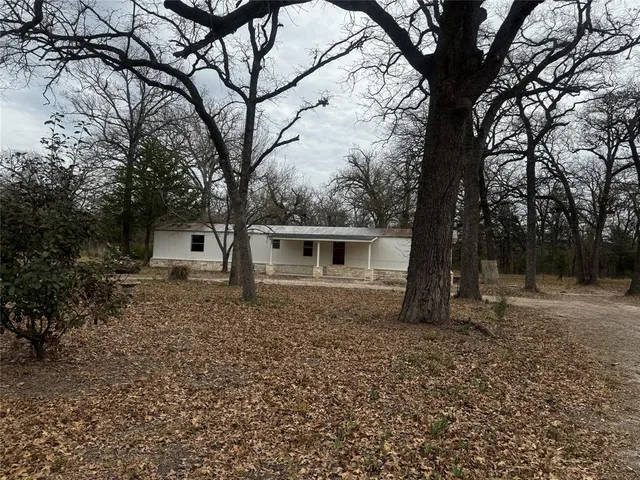 $215,000 | 1101 County Road 2405, Kemp, TX 75143
