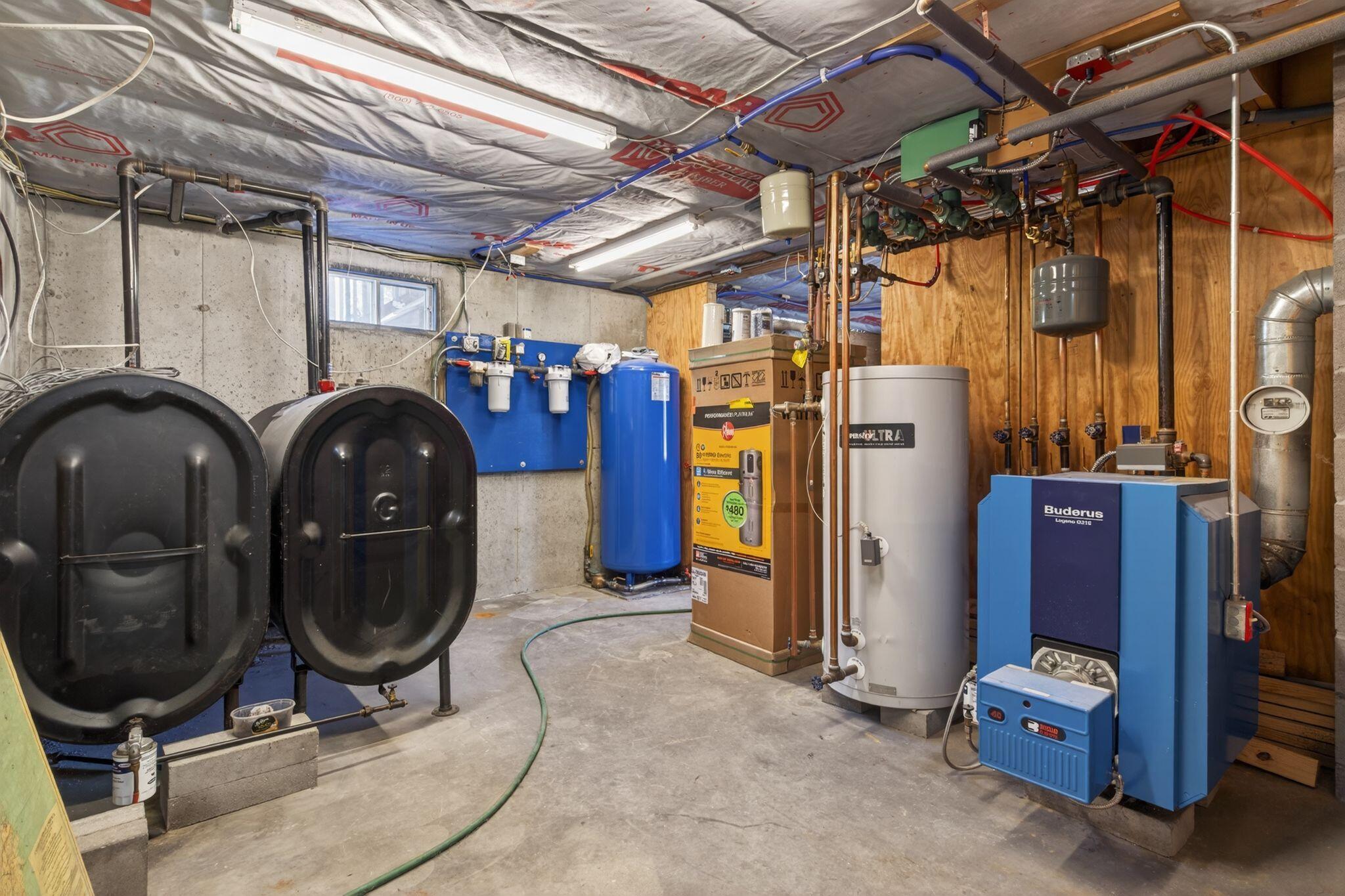 281 Portland Road Gray, ME 04039 - Photo 27 of 36 281_Portland_Rd_118