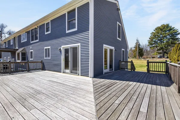 $589,000 | 281 Portland Road, Gray, ME 04039