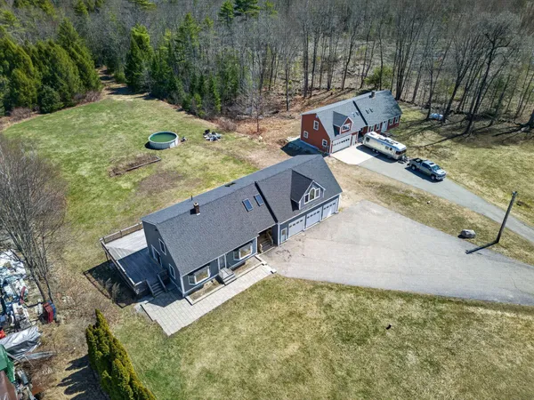 $589,000 | 281 Portland Road, Gray, ME 04039