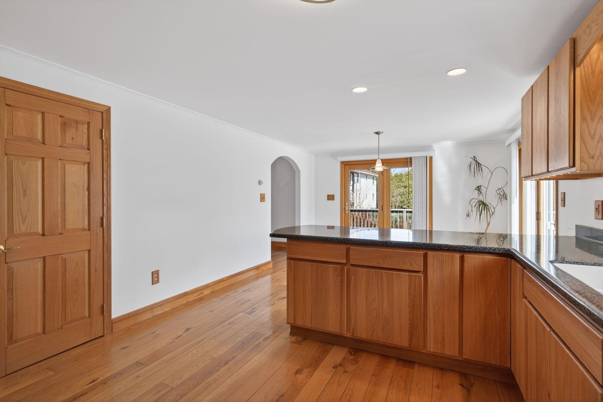 281 Portland Road Gray, ME 04039 - Photo 7 of 36 281_Portland_Rd_040