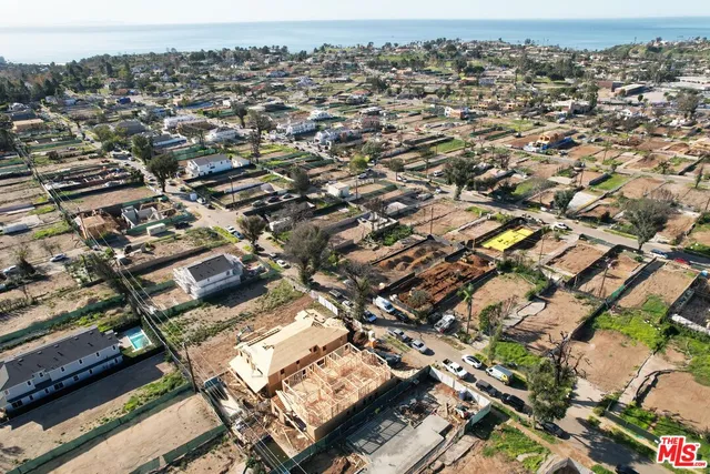 $2,800,000 | 928 Iliff Street, Pacific Palisades, CA 90272