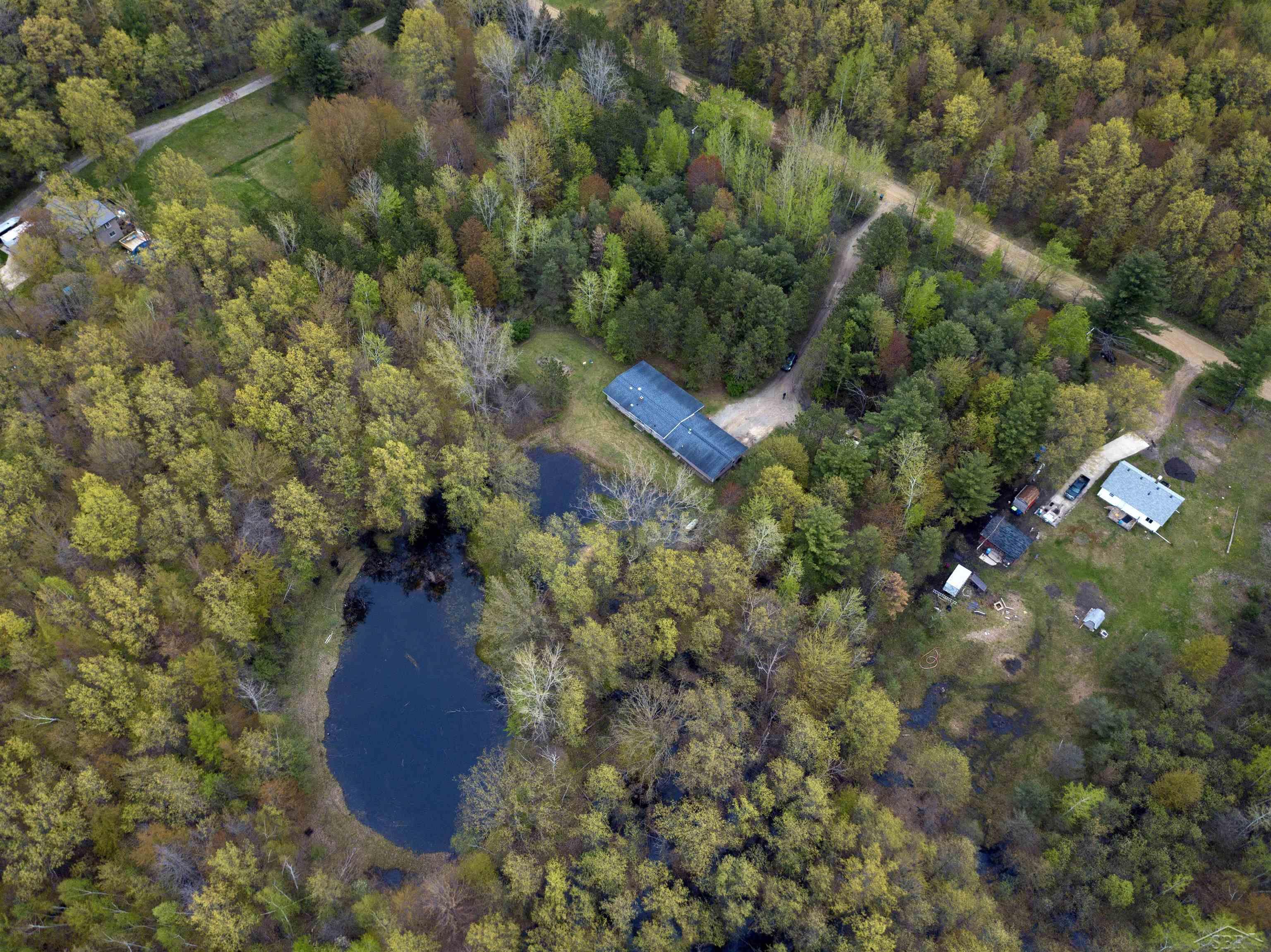 6882 South Steel Road St. Charles, MI 48655 - Photo 2 of 23