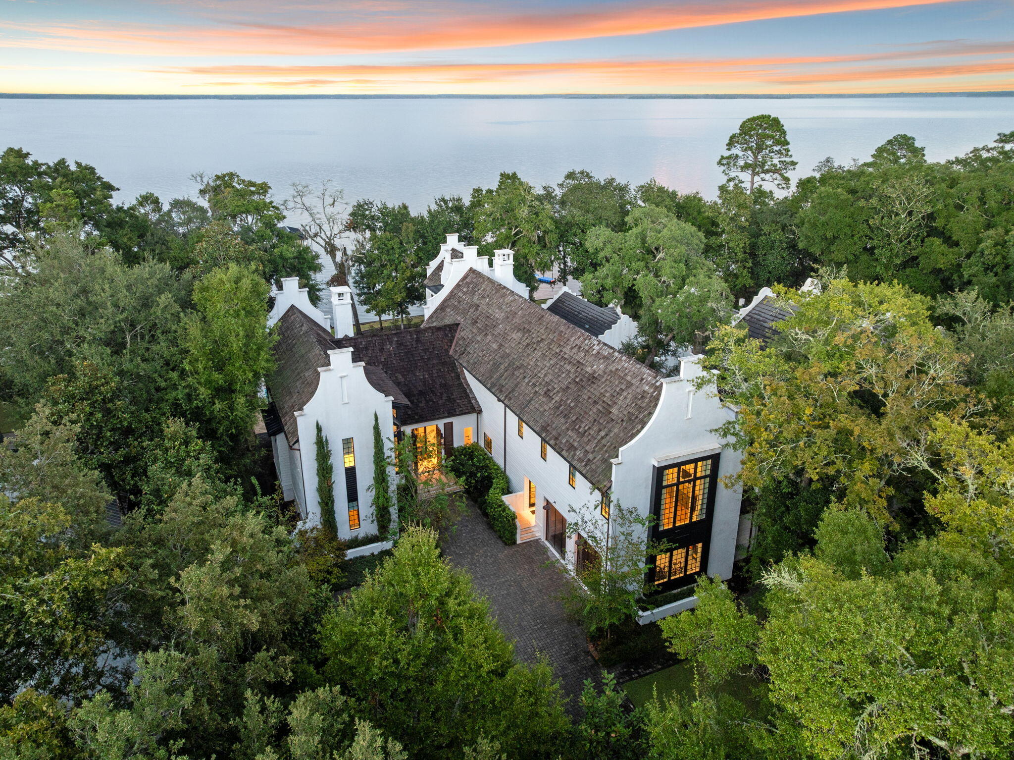 an aerial view of multiple house