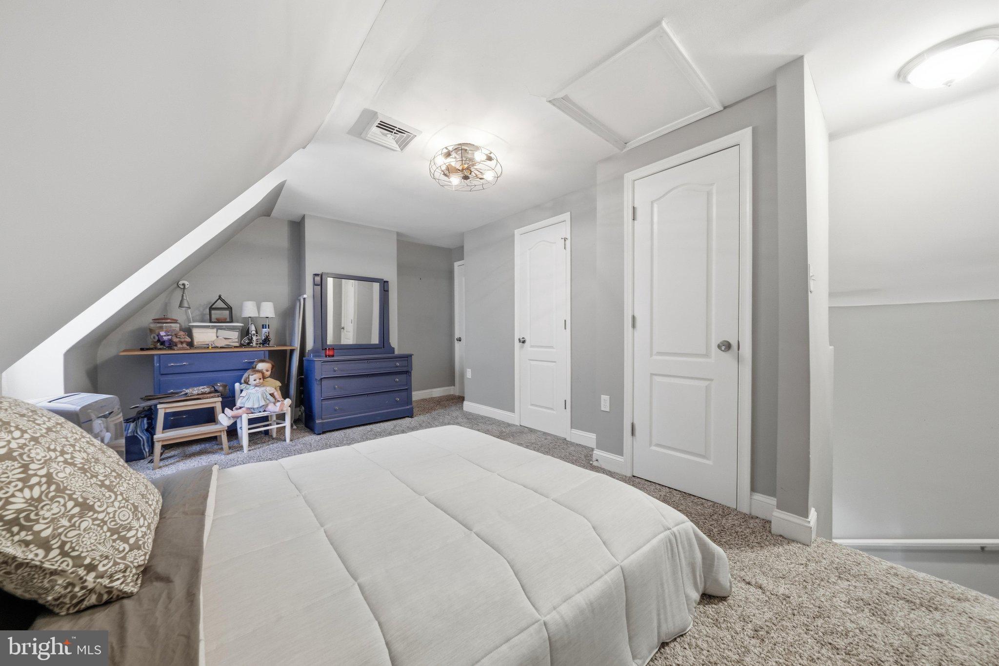 33 Eastship Road Baltimore, MD 21222 - Photo 32 of 50 Upper Level Bedroom