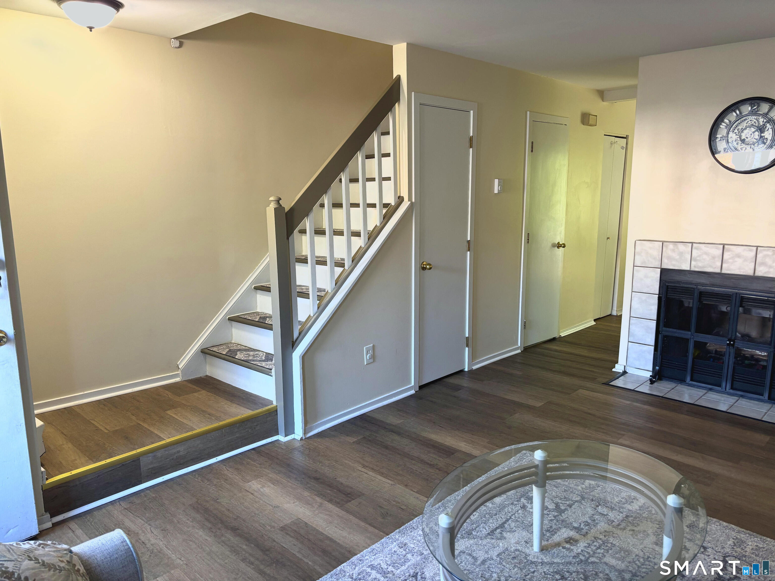 585 Park Road, Unit 23 Waterbury, CT 06708 - Photo 5 of 15 Gallery Image 5
