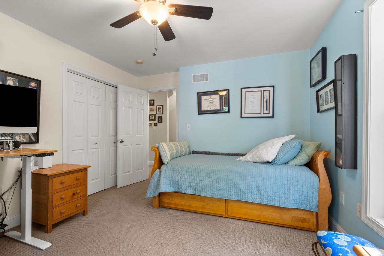 101 Island Pond Road Derry, NH 03038 - Photo 12 of 40