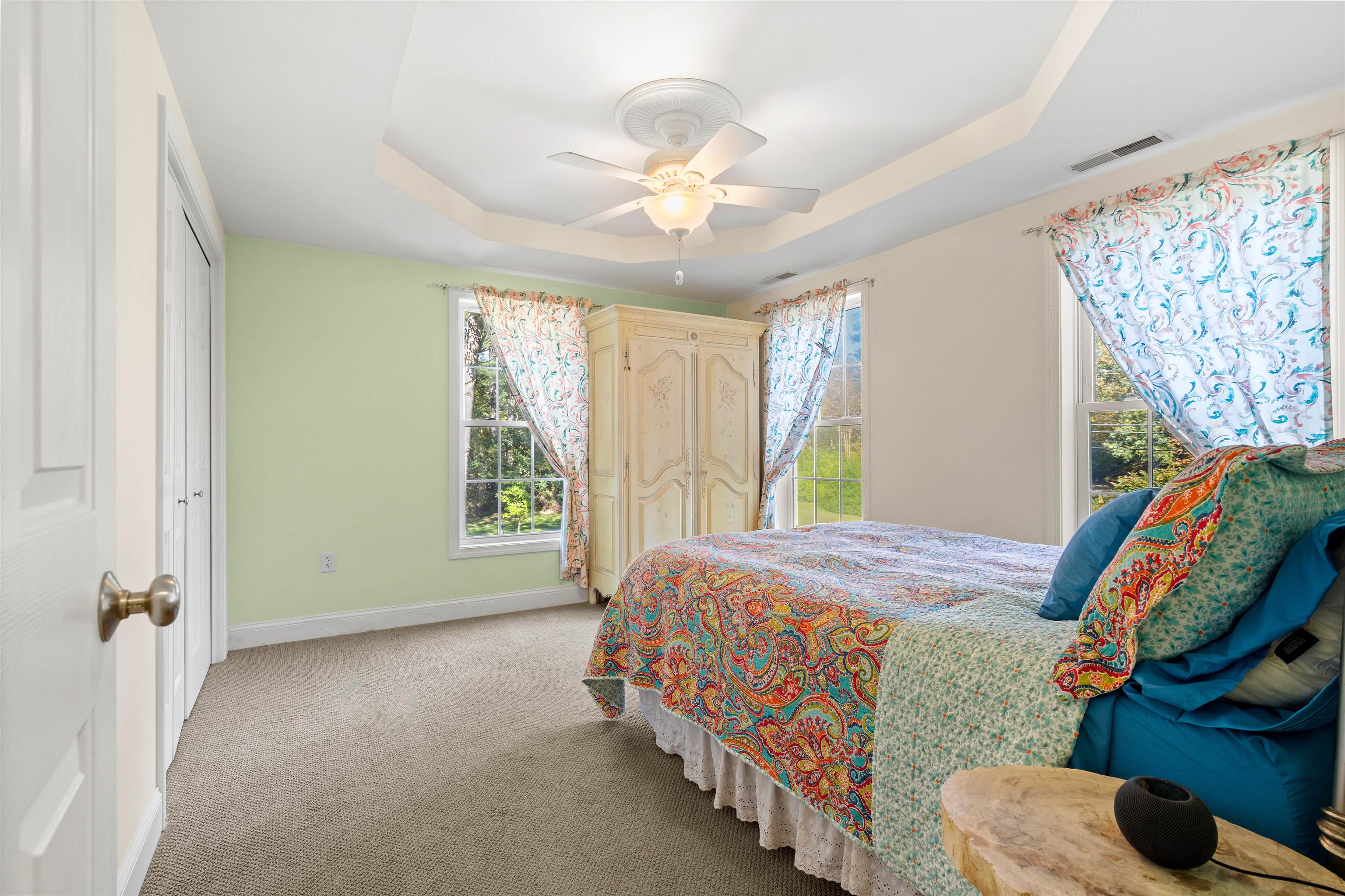 101 Island Pond Road Derry, NH 03038 - Photo 16 of 40