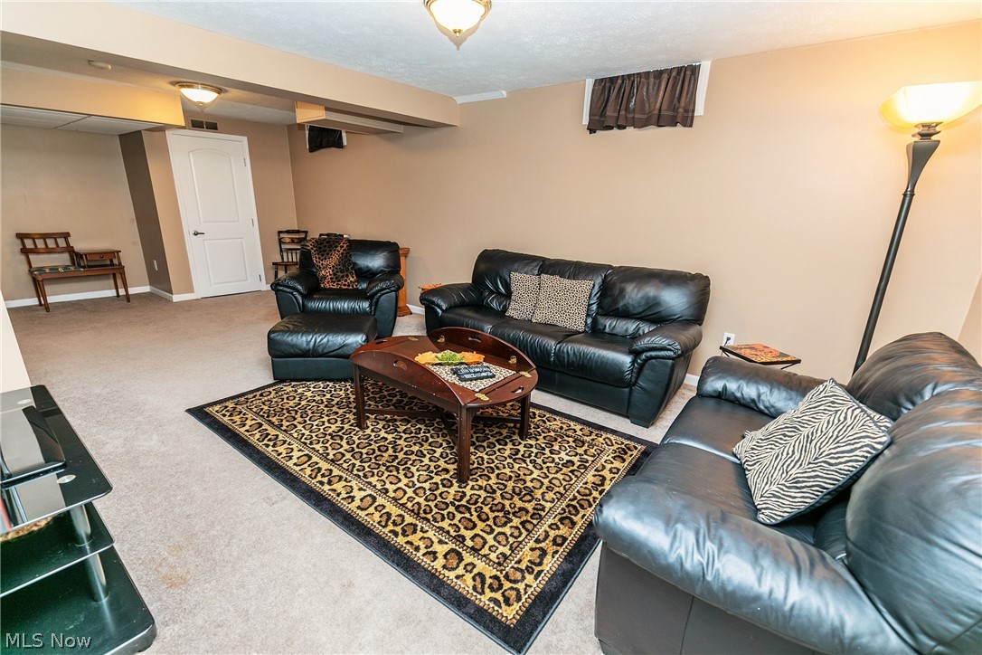 664 Miner Road Cleveland, OH 44143 - Photo 28 of 35