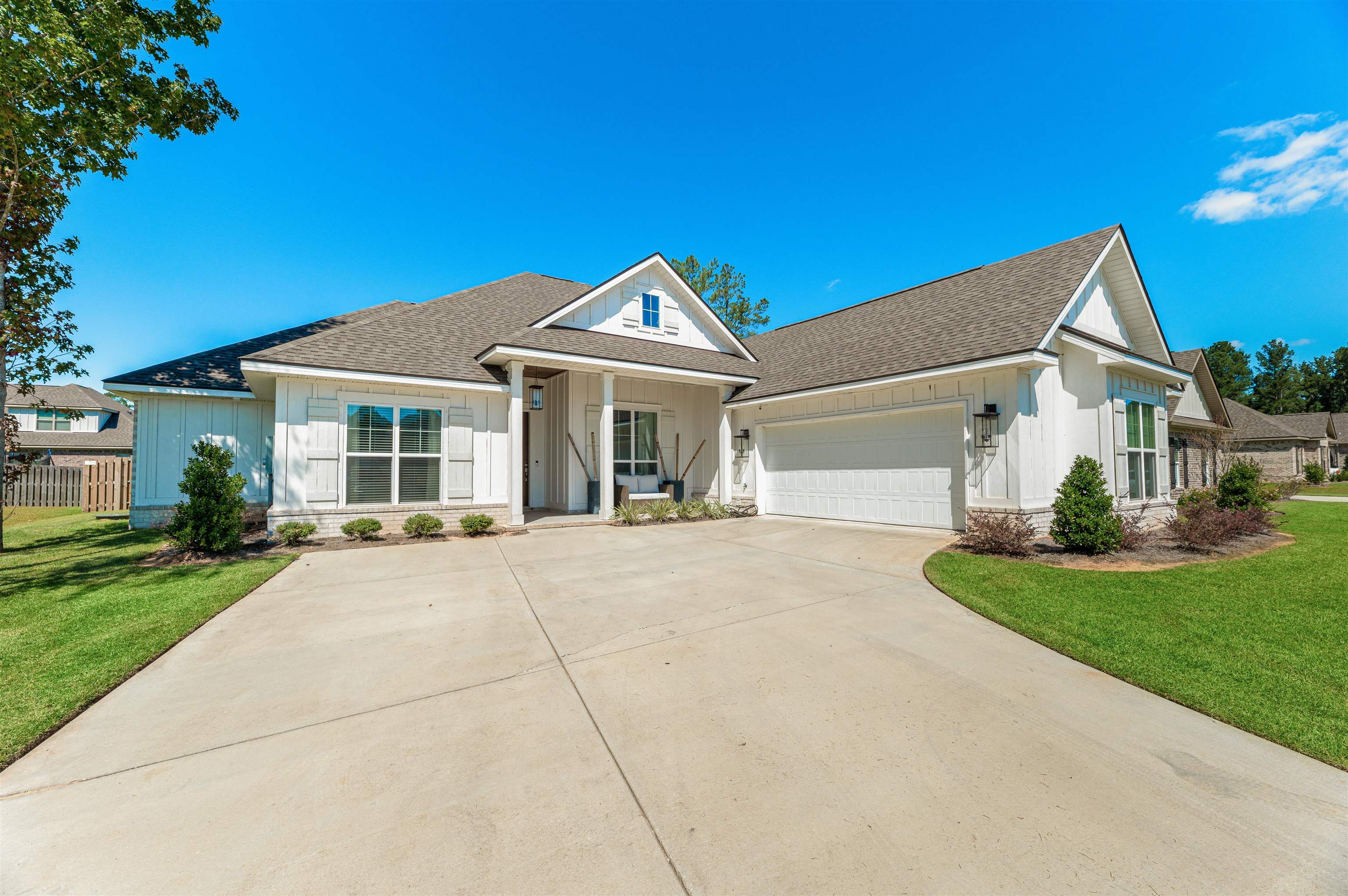 269 Fennec Street Fairhope, AL 36532 - Photo 2 of 30