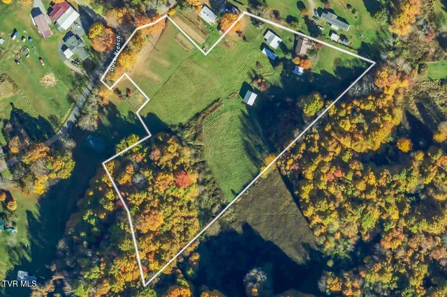 $325,000 | 427 Cove Creek Road, Roan Mountain, TN 37687