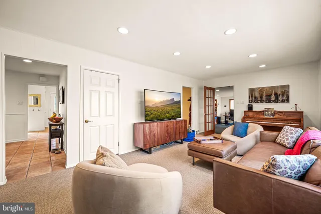 $829,000 | 1720 Aidenn Lair Road, Dresher, PA 19025