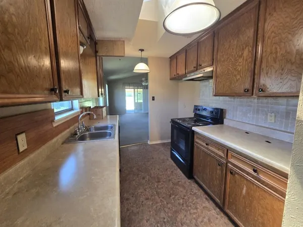 $179,900 | 159 Rs County Road 3365 North, Emory, TX 75440
