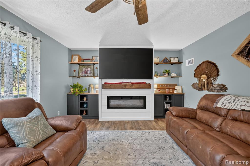 4152 Allen Road Tecumseh, MI 49286 - Photo 5 of 43 Gallery Image 5