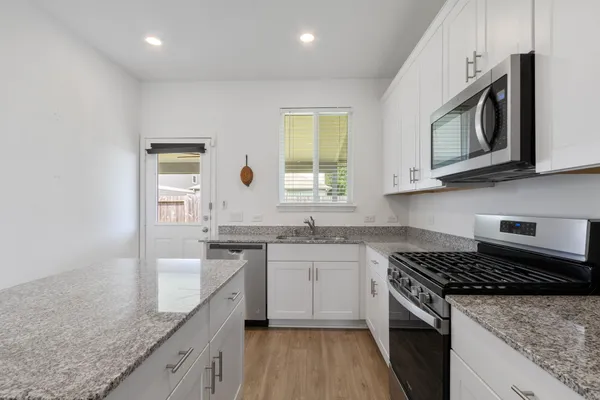 $1,900 | 17714 Winnower Lane, Hockley, TX 77447