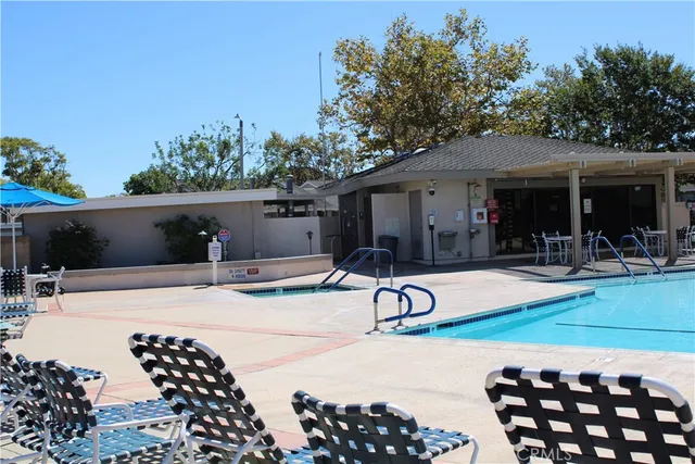 a view of a living room with entryway
