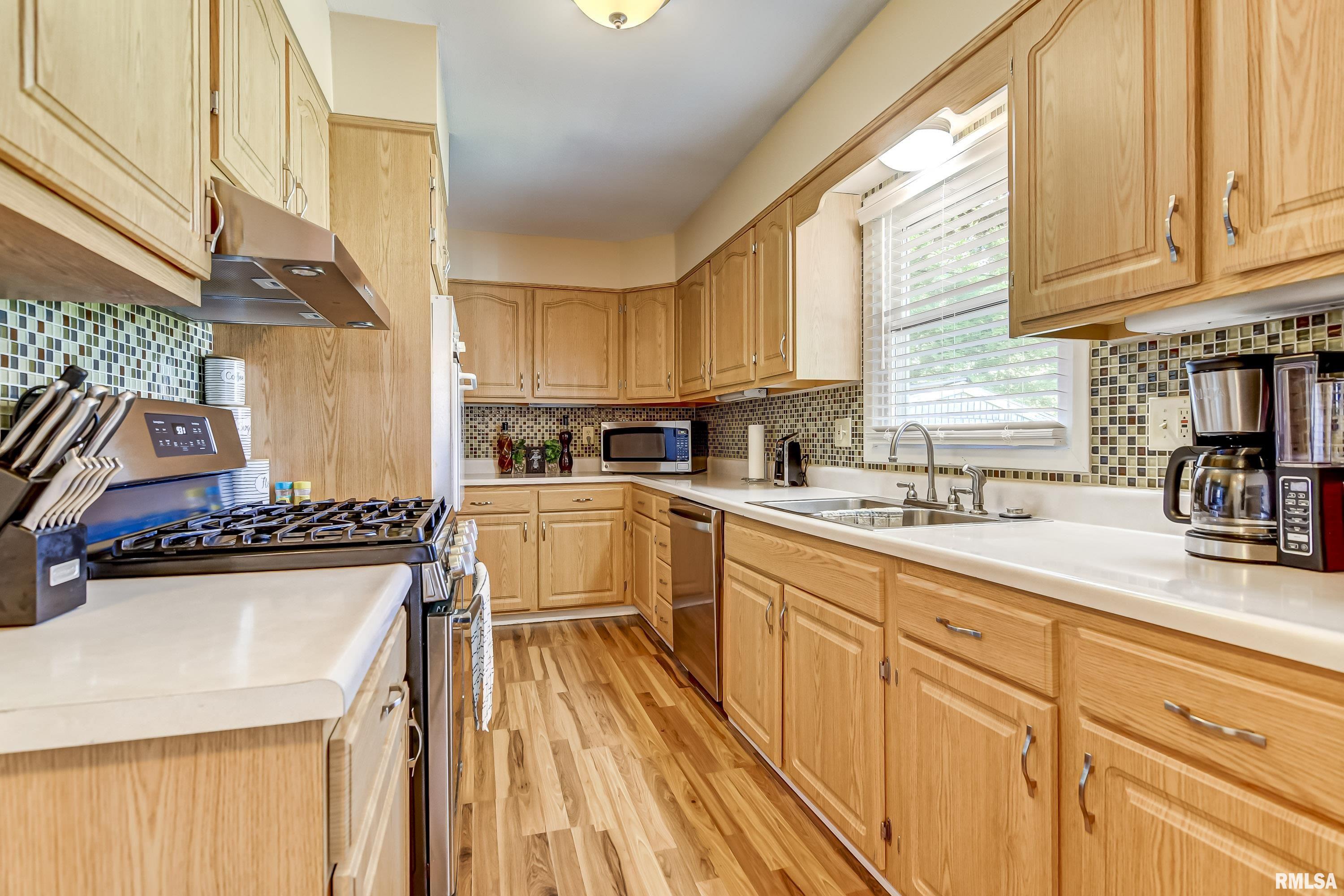131 Dickinson Road Springfield, IL 62704 - Photo 17 of 39