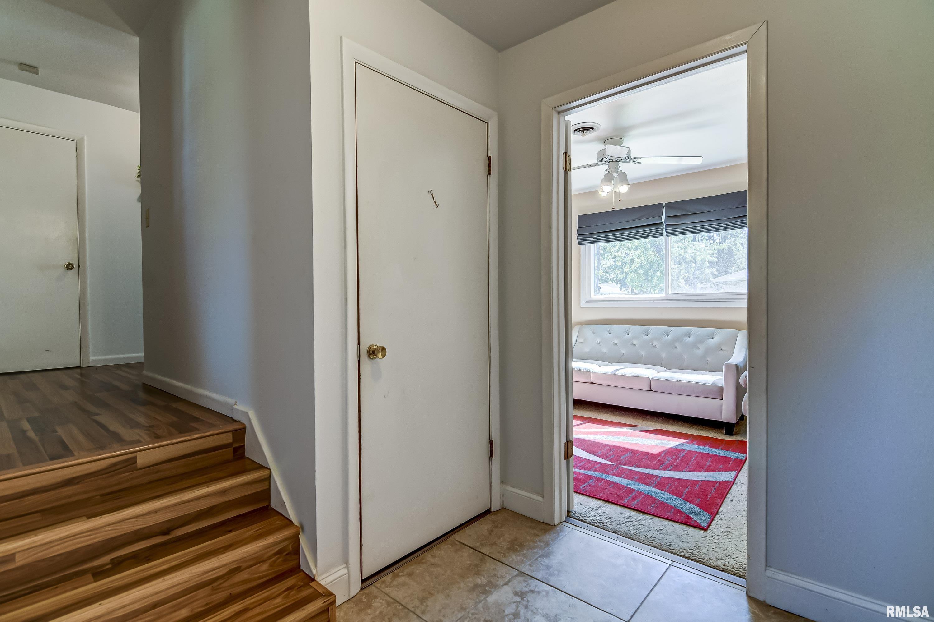 131 Dickinson Road Springfield, IL 62704 - Photo 19 of 39