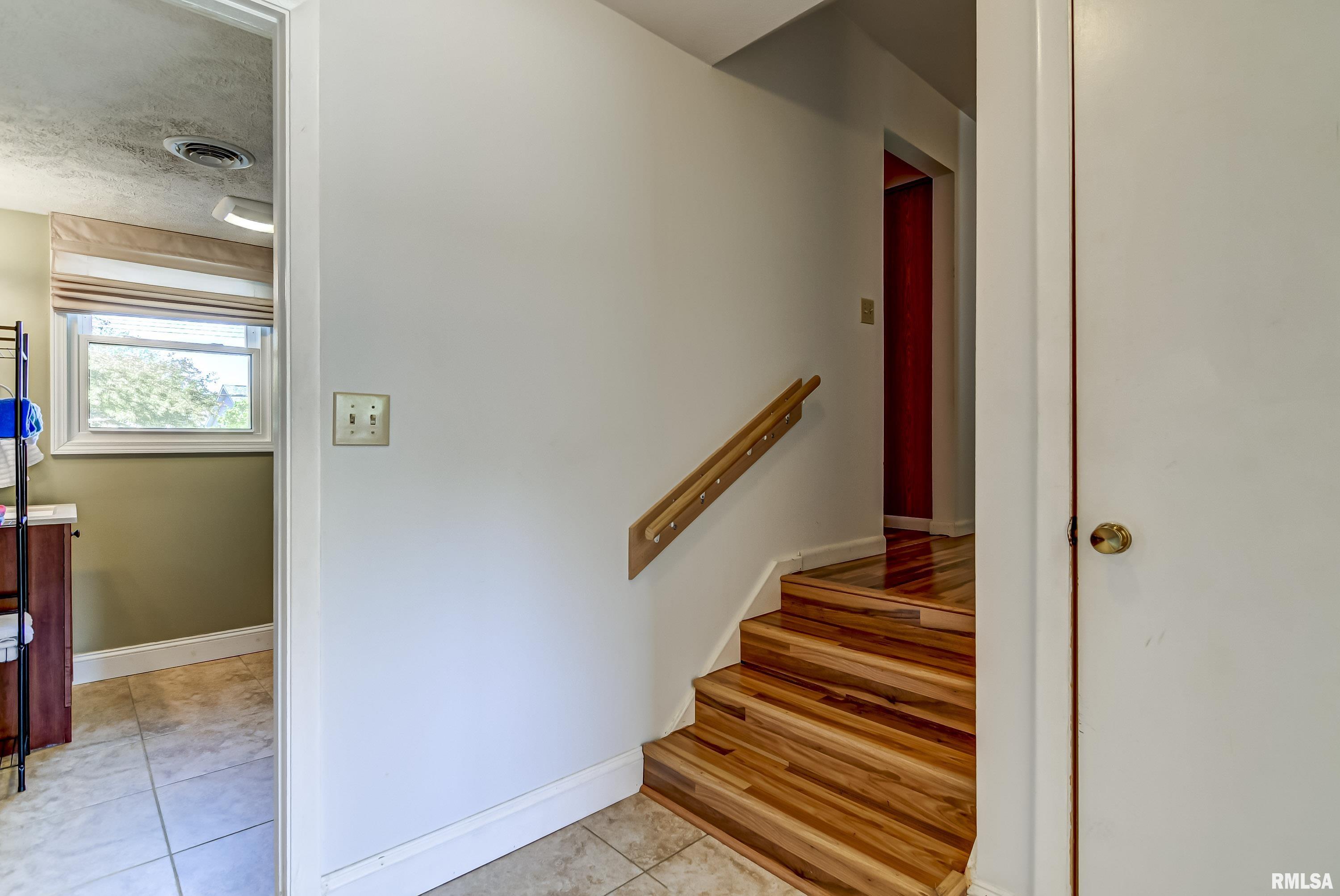 131 Dickinson Road Springfield, IL 62704 - Photo 20 of 39