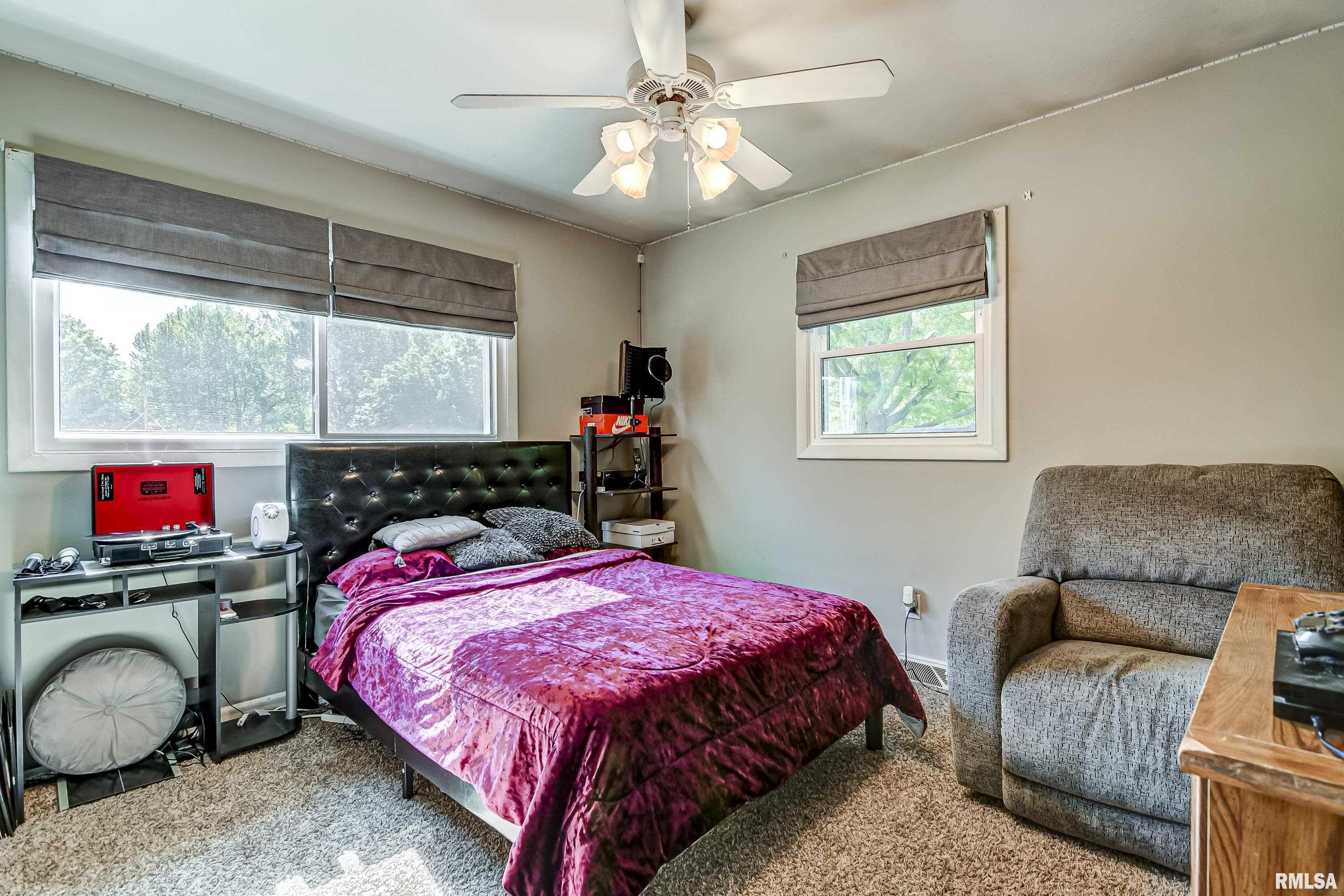 131 Dickinson Road Springfield, IL 62704 - Photo 27 of 39