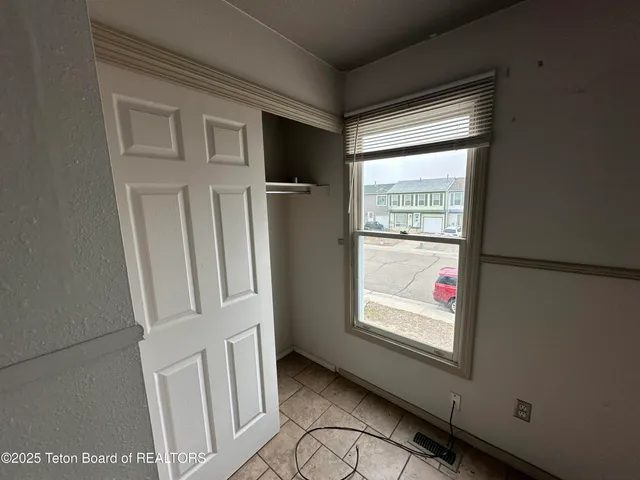 $170,000 | 2020 Johnson Avenue, Rock Springs, WY 82901