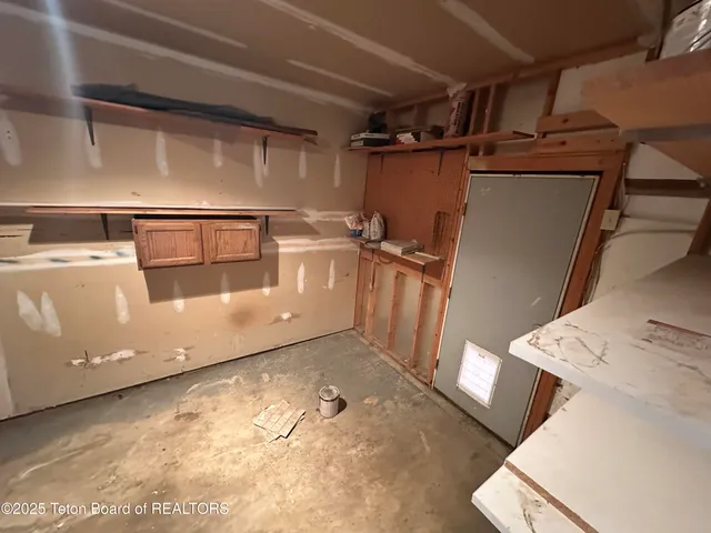 $170,000 | 2020 Johnson Avenue, Rock Springs, WY 82901