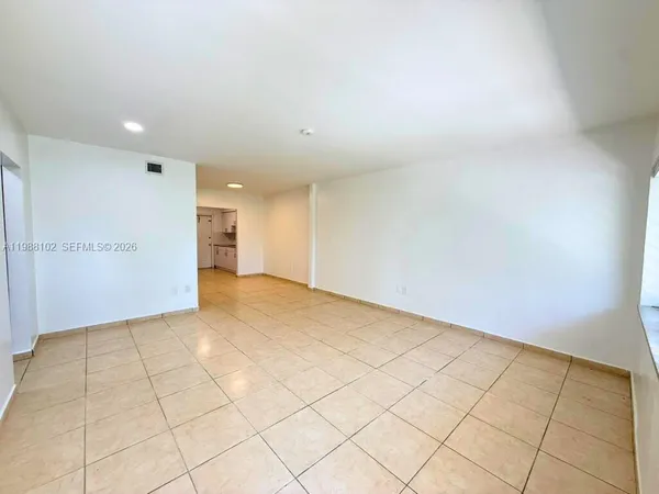 $1,750 | 1176 Marseille Drive, Unit 2, Miami Beach, FL 33141