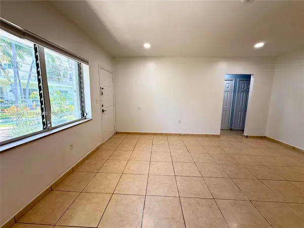 $1,750 | 1176 Marseille Drive, Unit 2, Miami Beach, FL 33141