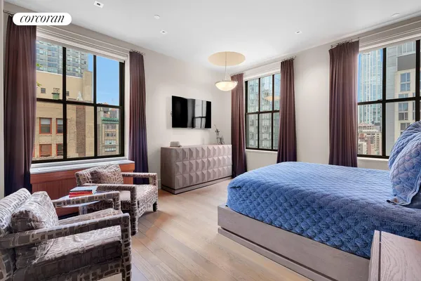 $5,000,000 | 130 West 30th Street, Unit 18 | Chelsea