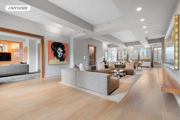 $5,000,000 | 130 West 30th Street, Unit 18 | Chelsea