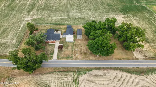 $315,000 | 1327 John Green Smith Road, Kinston, NC 28504