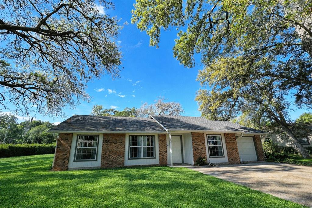 700 Swarthmore Road DeLand, FL 32724 - Photo 2 of 33