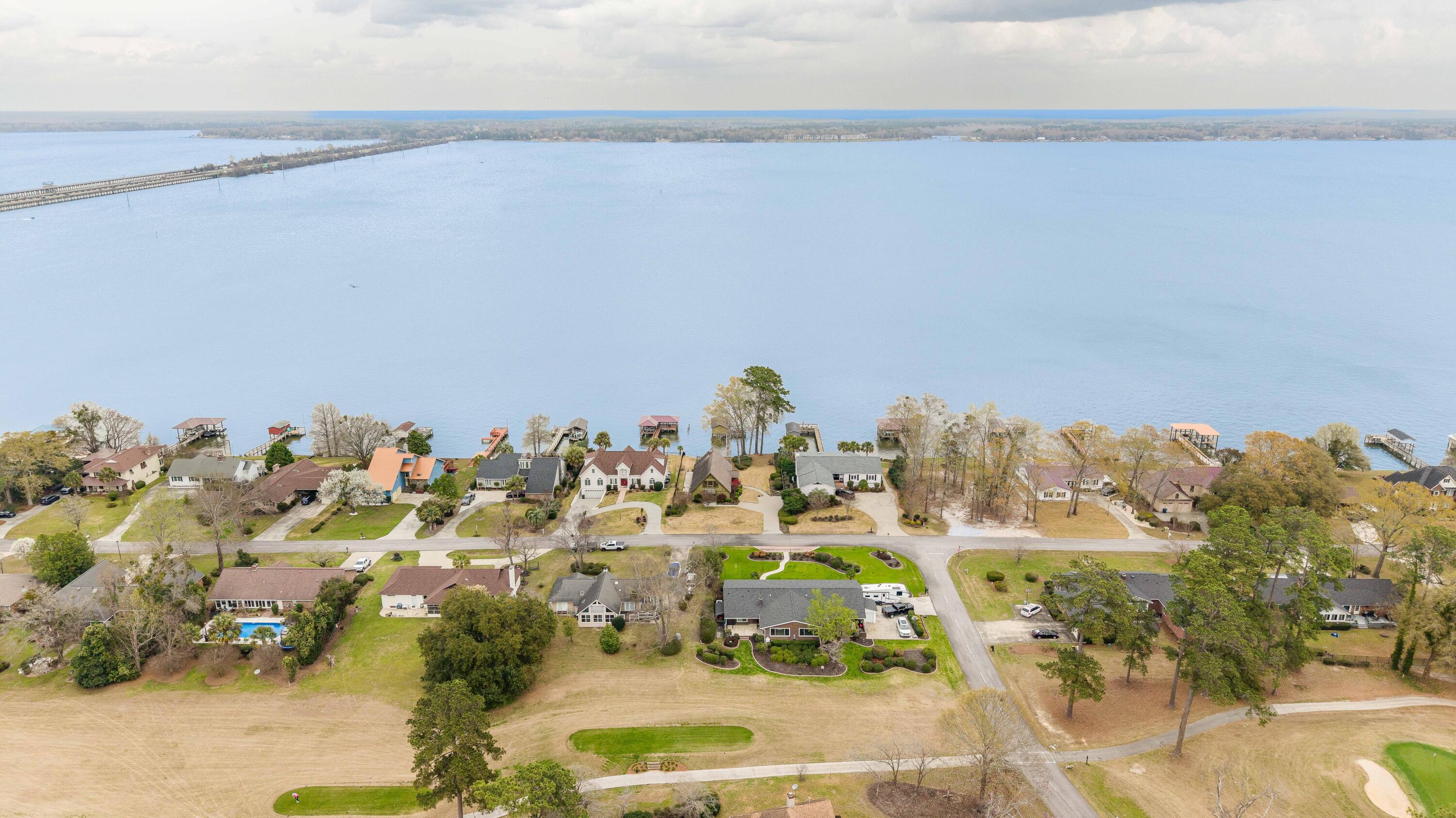 603 Santee Drive Santee, SC 29142 - Photo 1 of 51 Lake Marion Largest Lake in South Caroli