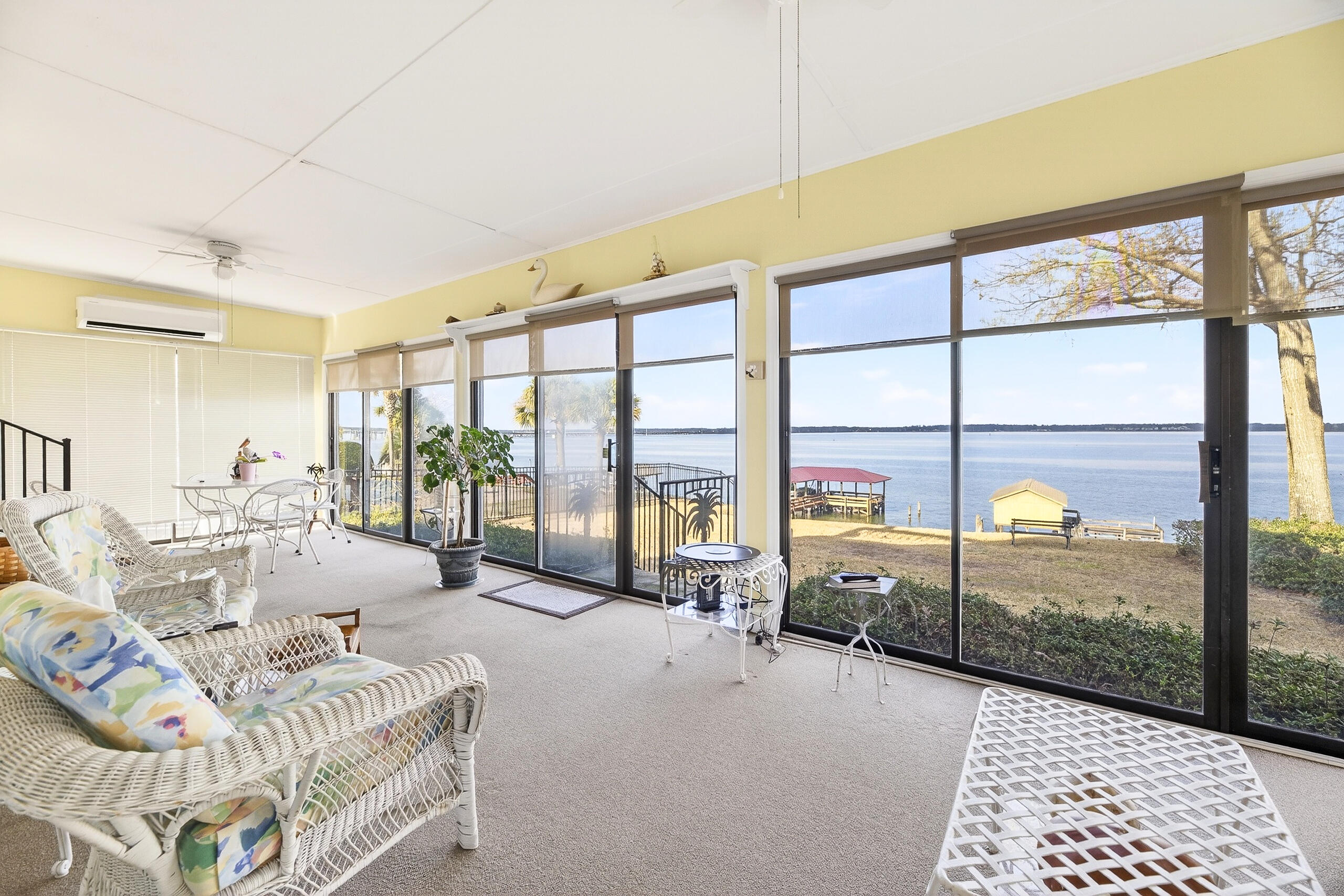 603 Santee Drive Santee, SC 29142 - Photo 20 of 51 Sun Porch Overlooking Lake Marion