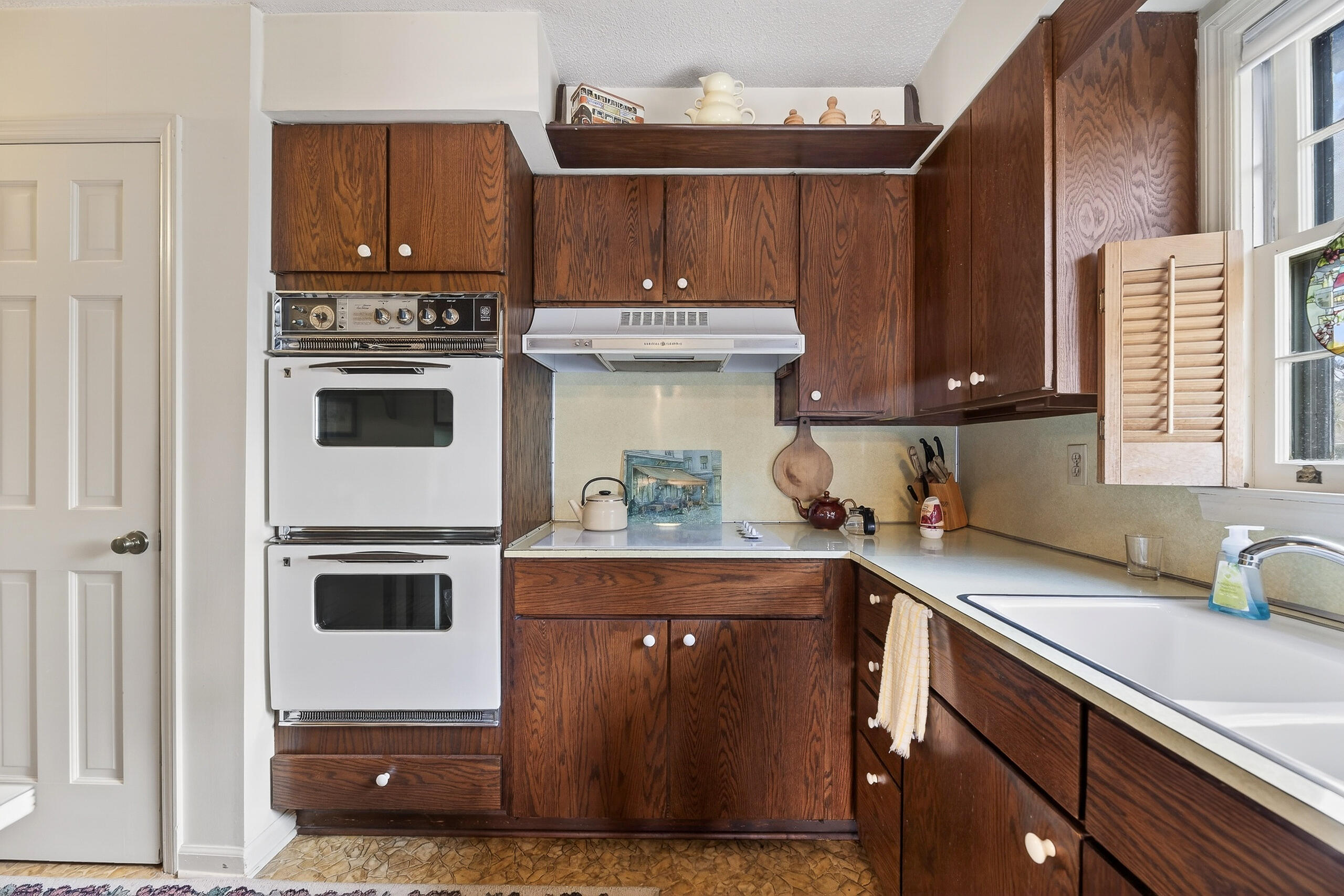 603 Santee Drive Santee, SC 29142 - Photo 25 of 51 Built in Ovens