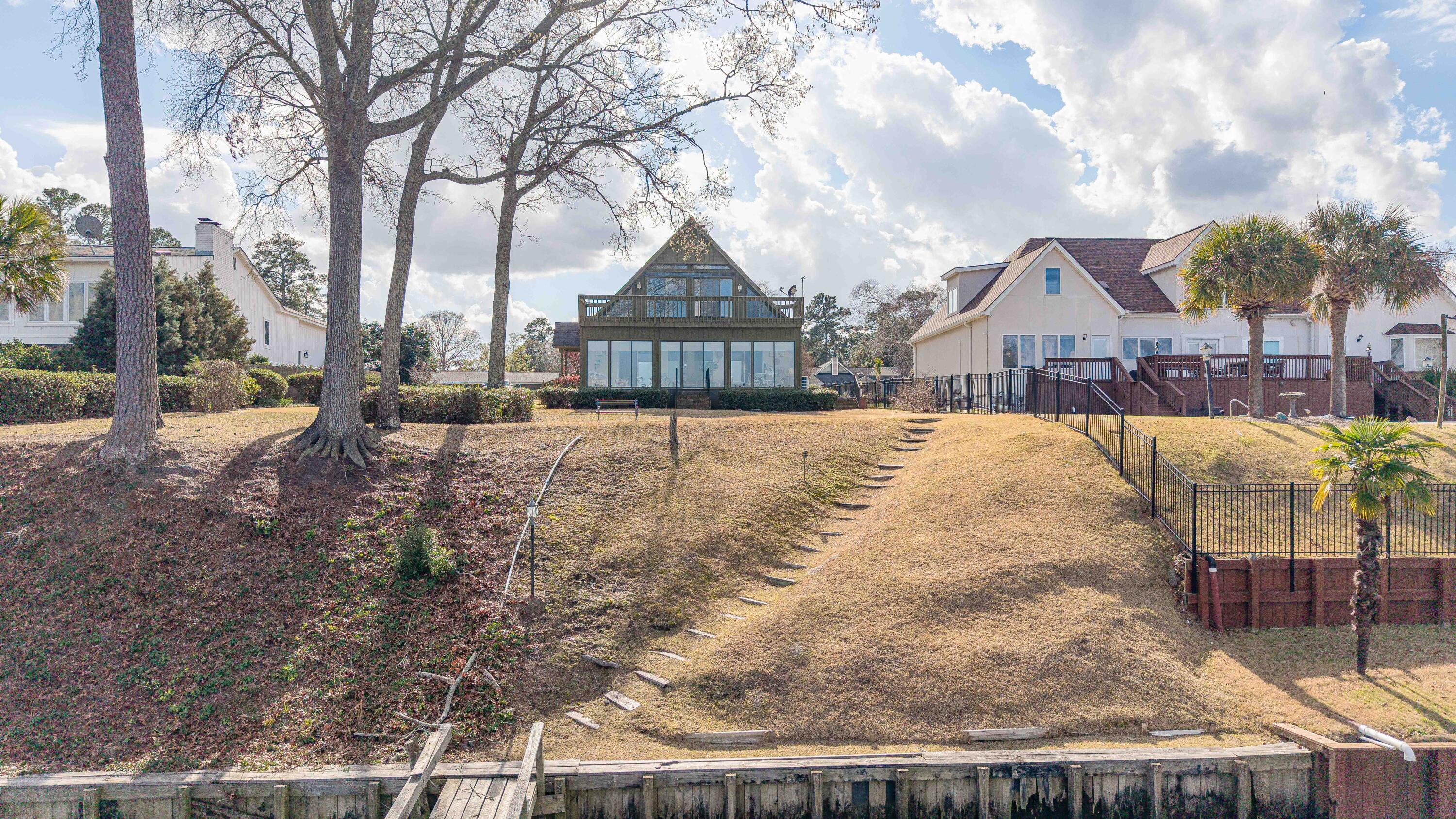 603 Santee Drive Santee, SC 29142 - Photo 43 of 51 Pathway Leading to the Water