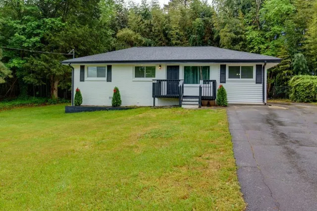 $1,850 | 2636 Sandtown Road Southwest, Marietta, GA 30060