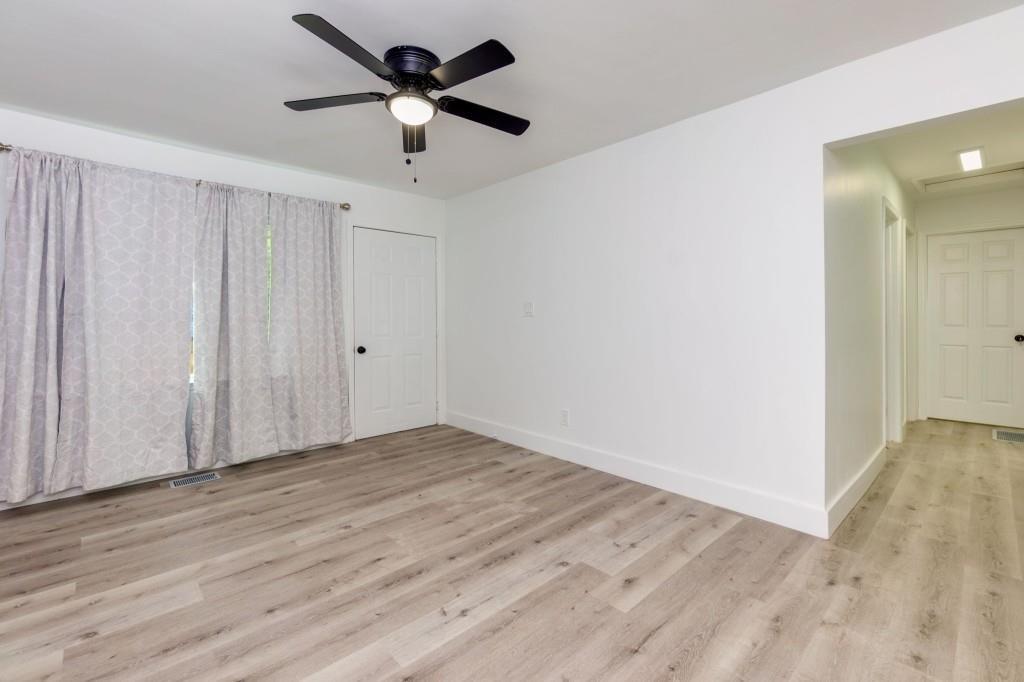 2636 Sandtown Road Southwest Marietta, GA 30060 - Photo 4 of 12