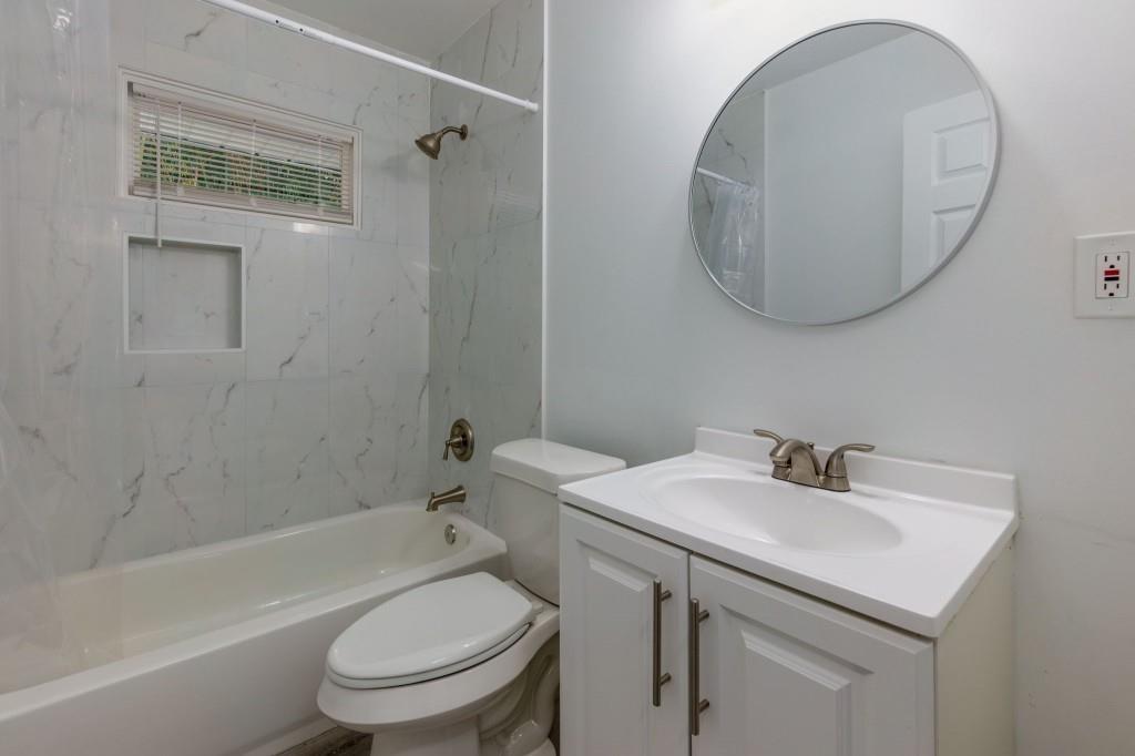 2636 Sandtown Road Southwest Marietta, GA 30060 - Photo 8 of 12