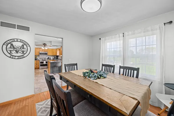 $359,900 | 9719 86th St Court West, Taylor Ridge, IL 61284