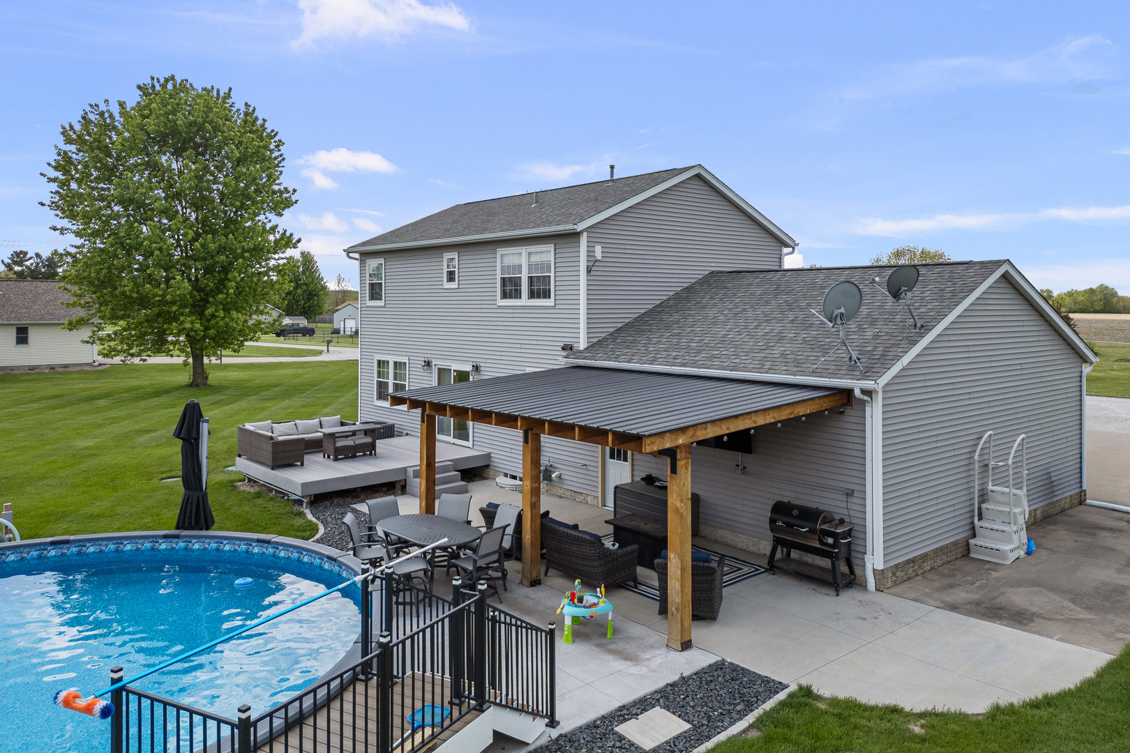 9719 86th St Court West Taylor Ridge, IL 61284 - Photo 10 of 63
