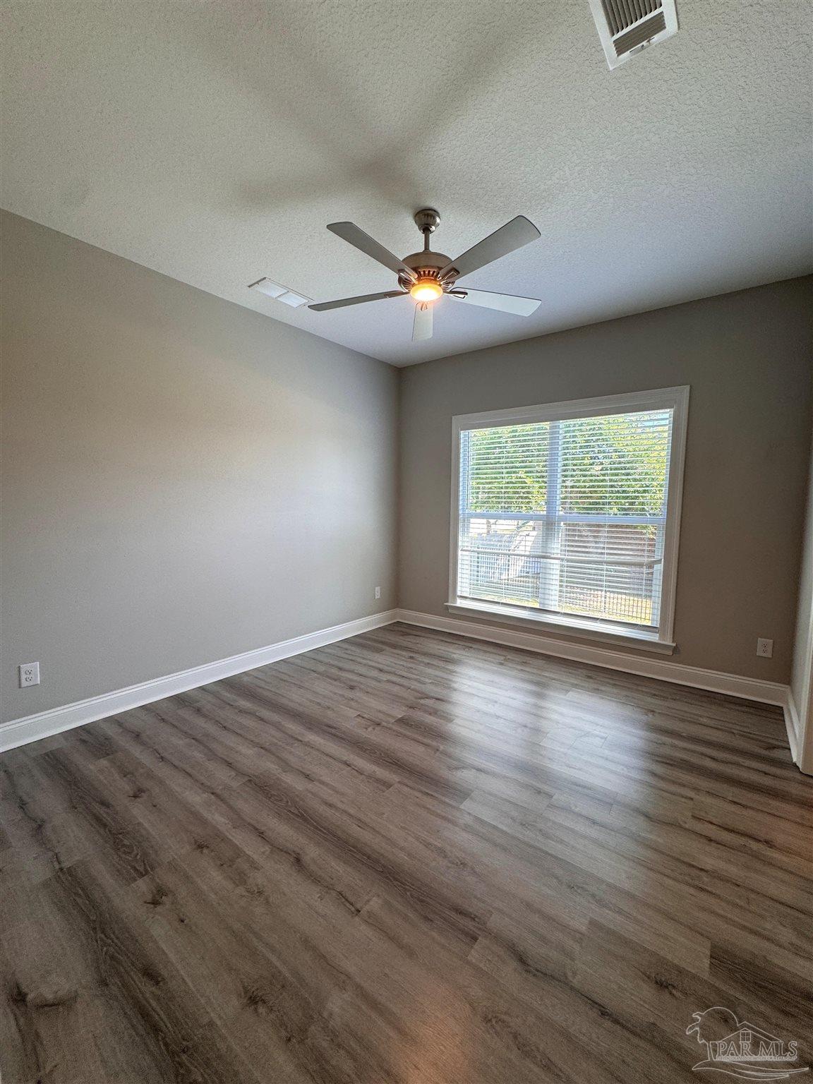 5596 Kailey Road Milton, FL 32583 - Photo 13 of 29