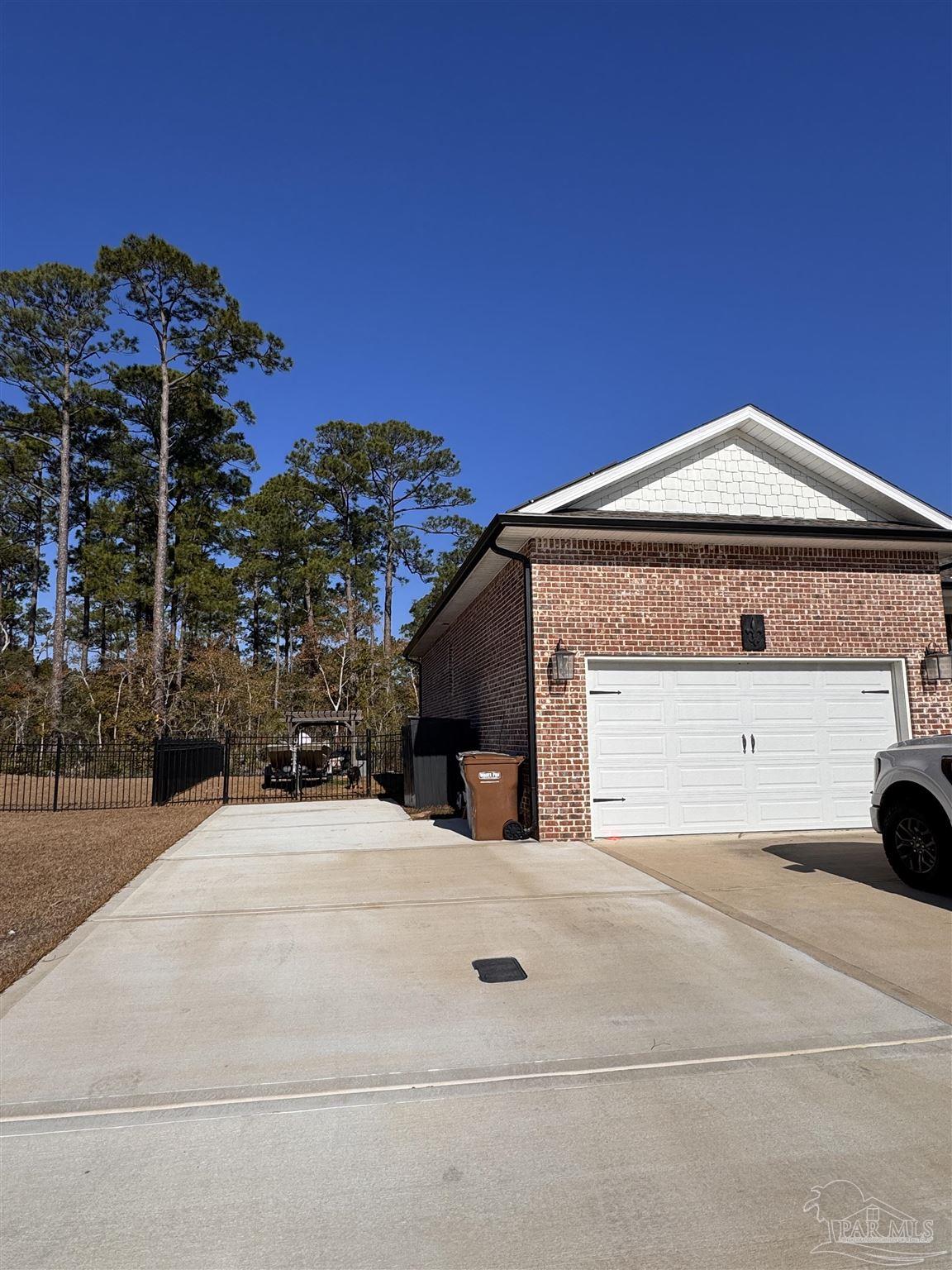 5596 Kailey Road Milton, FL 32583 - Photo 2 of 19