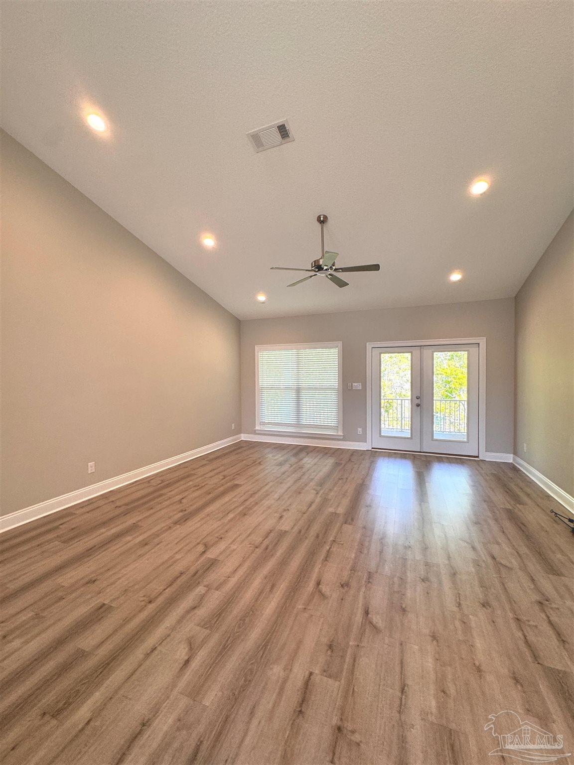 5596 Kailey Road Milton, FL 32583 - Photo 7 of 29