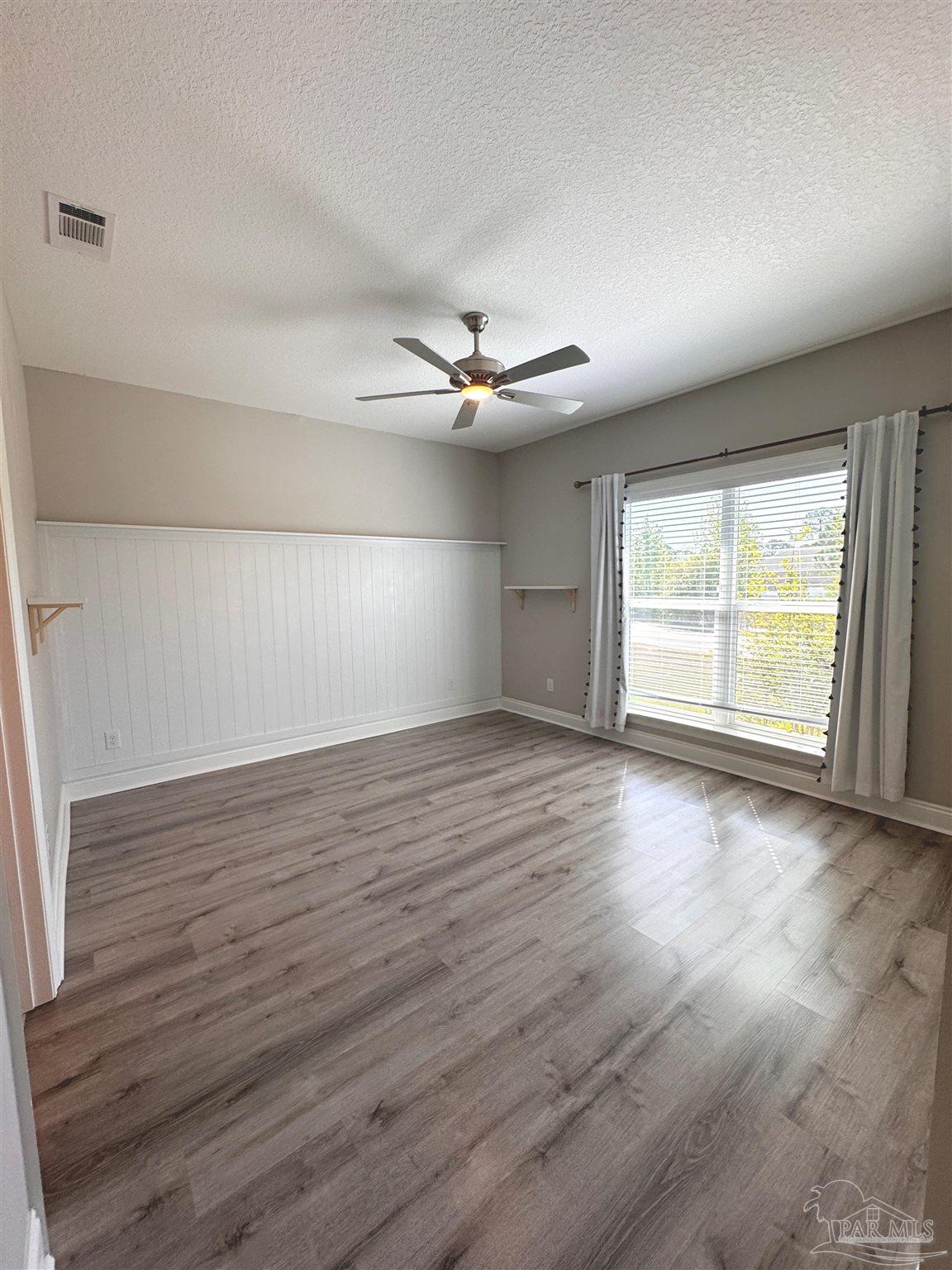 5596 Kailey Road Milton, FL 32583 - Photo 8 of 29